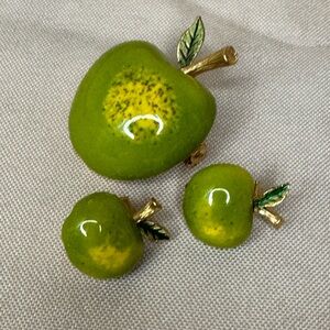 Vintage Renee apple brooch pin earrings set